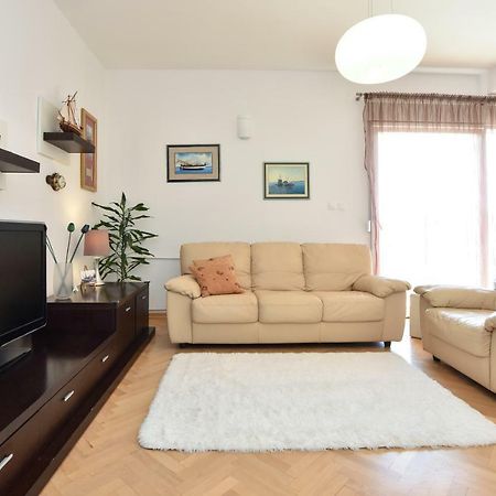 Apartment Bezic Каштела Екстер'єр фото