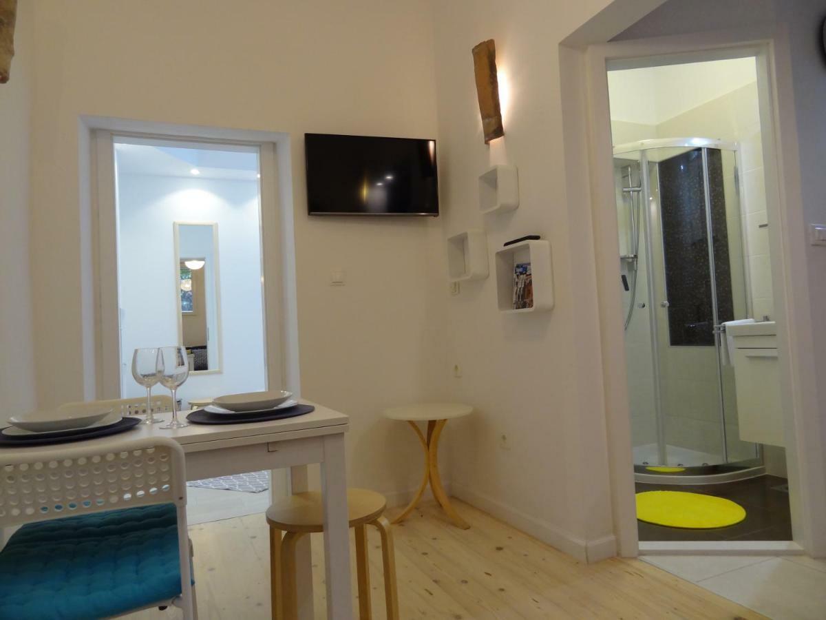 Apartment Bezic Каштела Екстер'єр фото