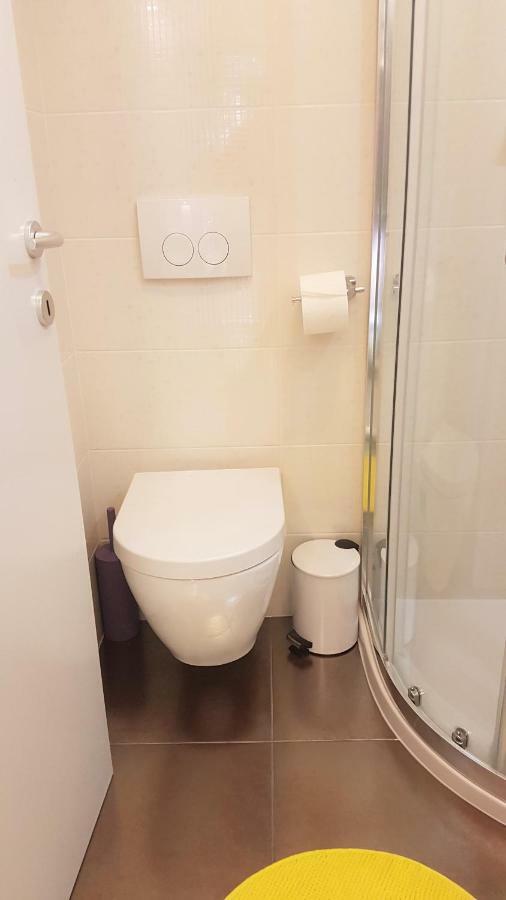 Apartment Bezic Каштела Екстер'єр фото