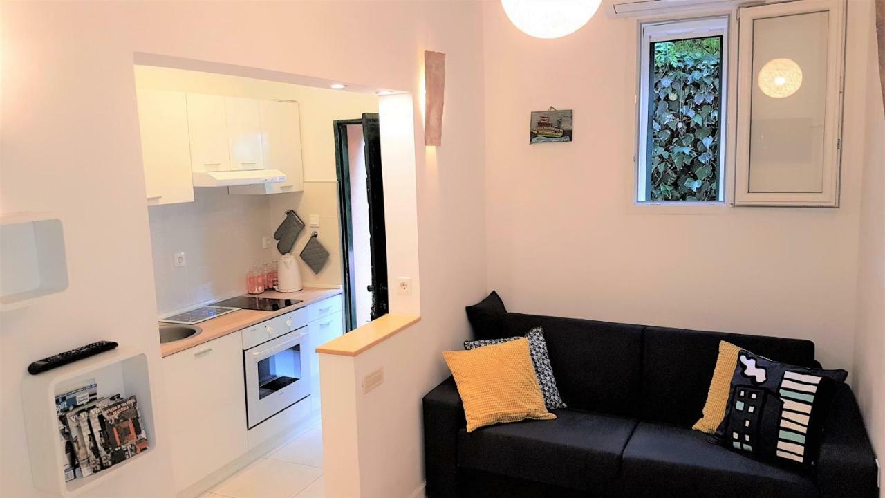 Apartment Bezic Каштела Екстер'єр фото